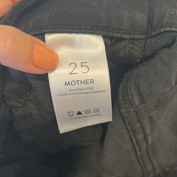 MOTHER Hustler Ankle Fray Black Not Guilty Jeans - Picture 9 of 9